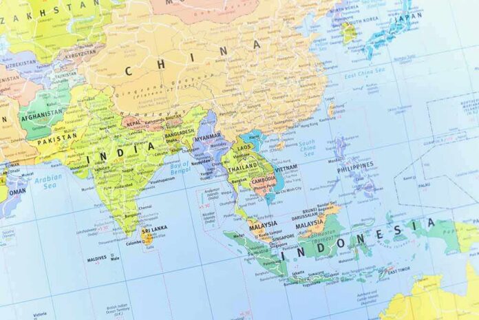 shutterstock_1104283160 Political map of South and Southeast Asia
